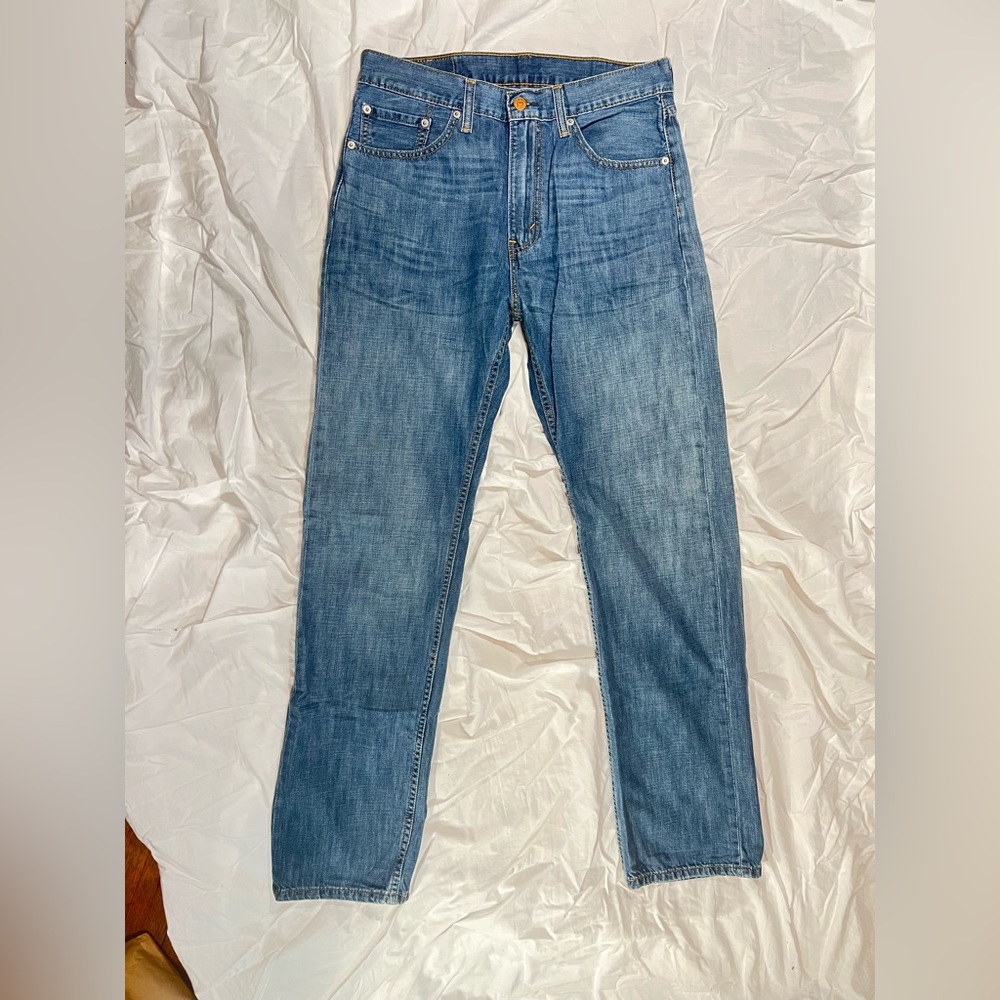 Straight Cut Levi’s Jeans